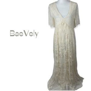 BaeVely Sheer Cream Embroidered Lace Maxi Dress NWOT